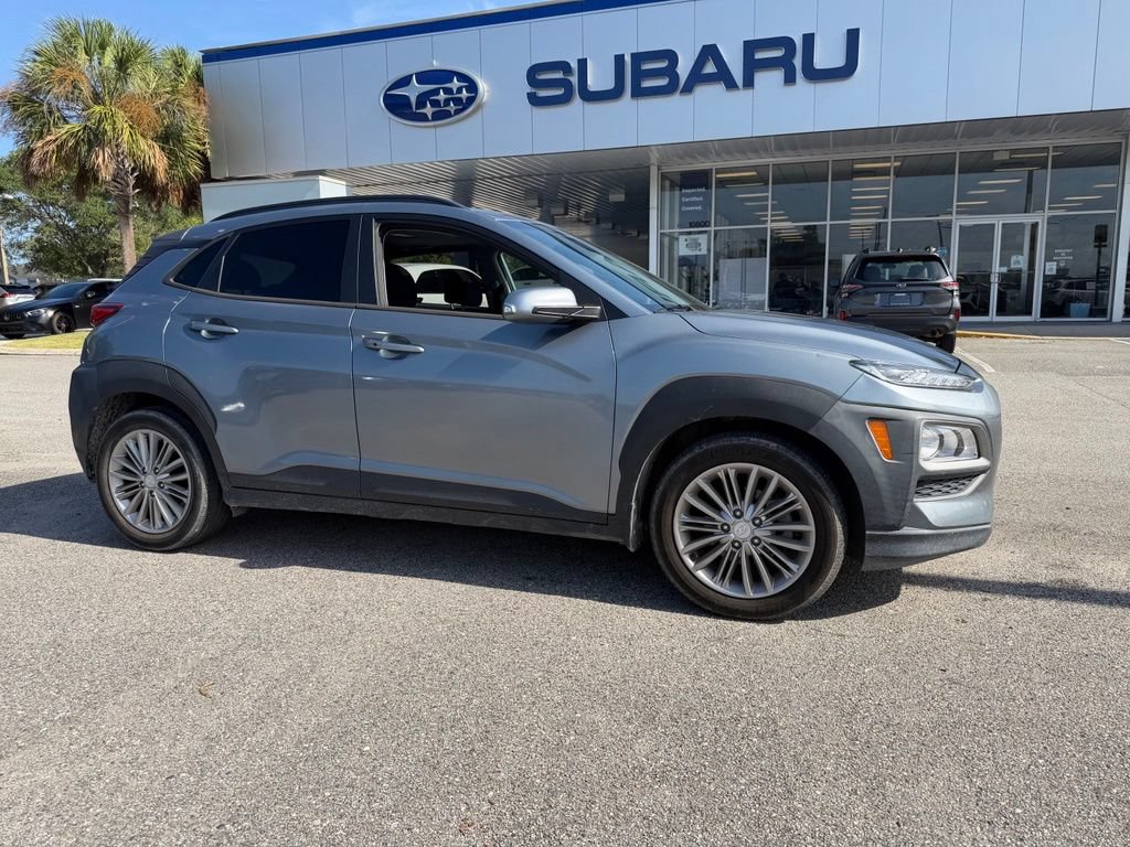 Used 2021 Hyundai Kona SEL Plus w/ Cargo Package FWD image 1
