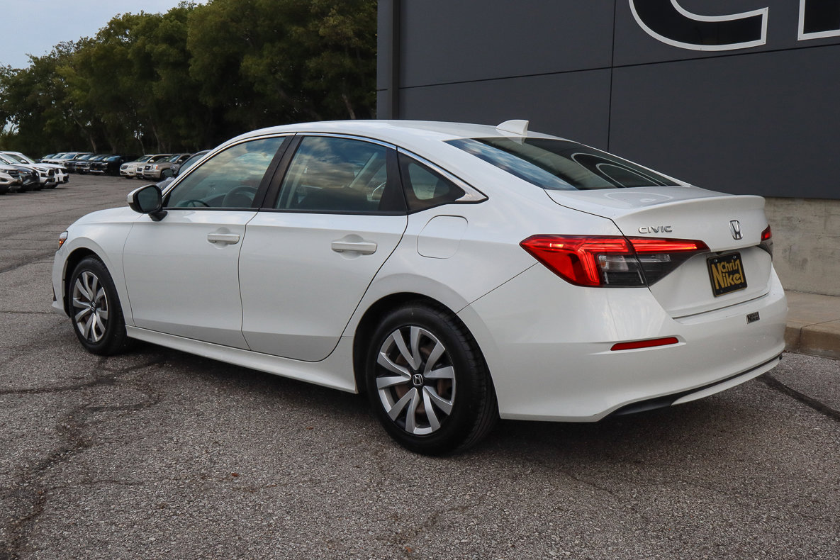 Used 2022 Honda Civic LX image 6