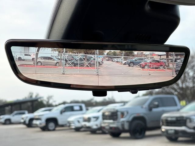 Used 2022 Buick Envision Avenir w/ Technology Package II image 11