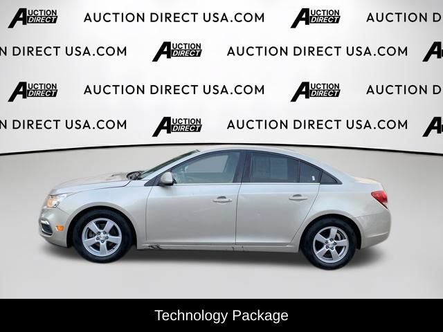 Used 2015 Chevrolet Cruze LT w/ Technology Package FWD video 3