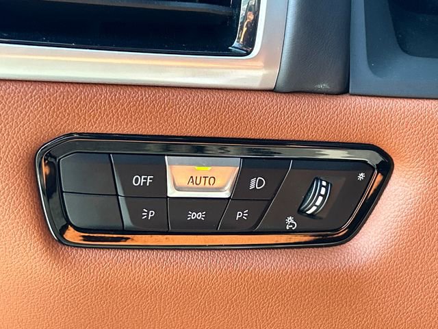 Used 2024 BMW M850i xDrive Convertible w/ M Carbon Exterior Package image 22