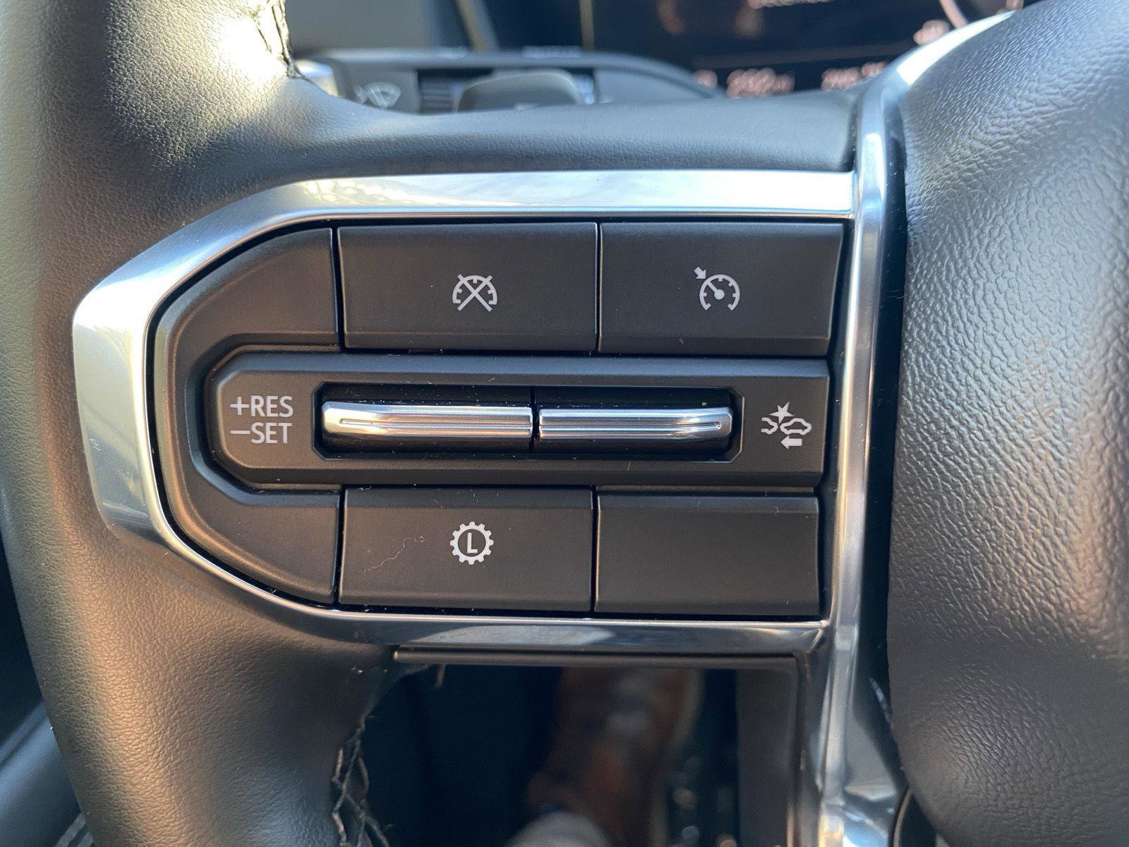 Used 2025 GMC Terrain Elevation image 23