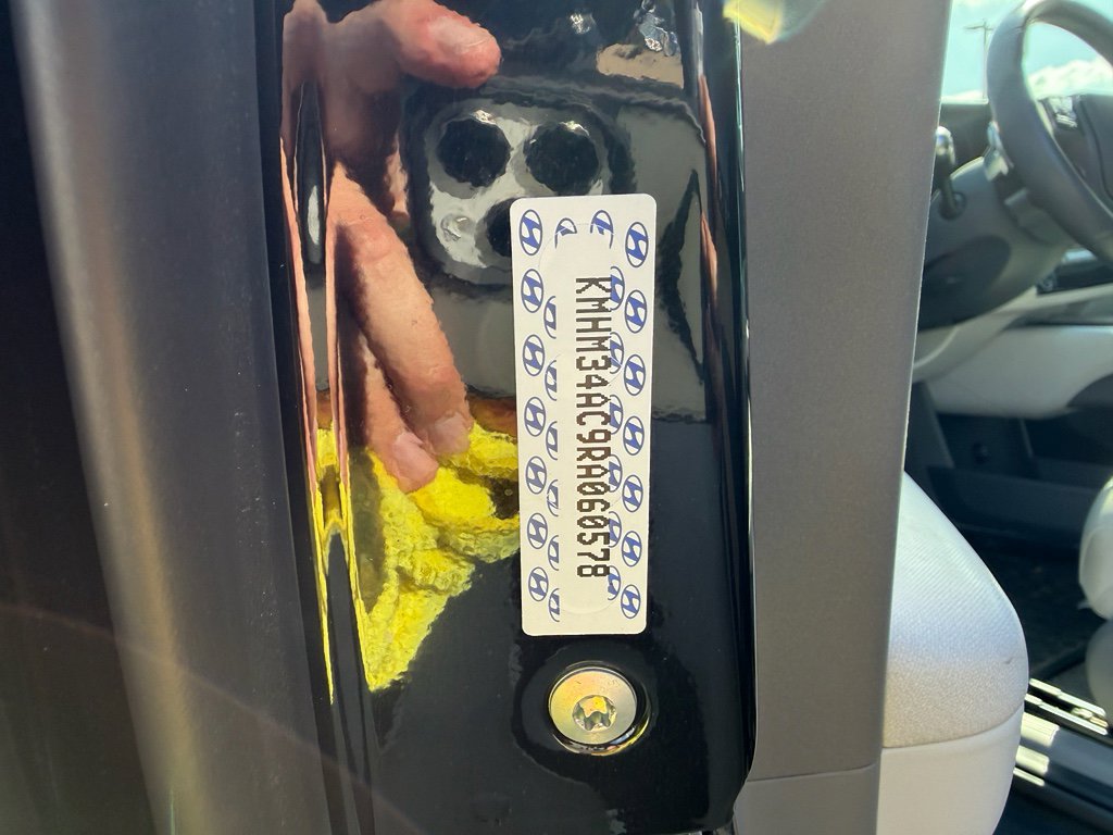 Used 2024 Hyundai Ioniq 6 SEL image 11