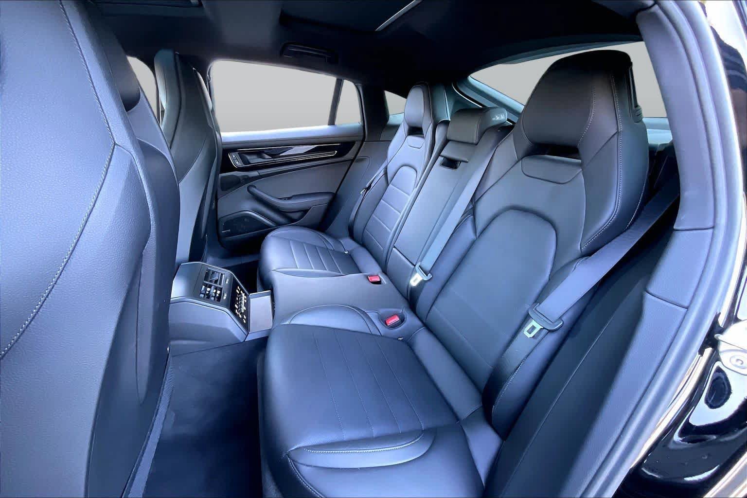 Used 2026 Porsche Panamera 4 AWD/4WD image 20