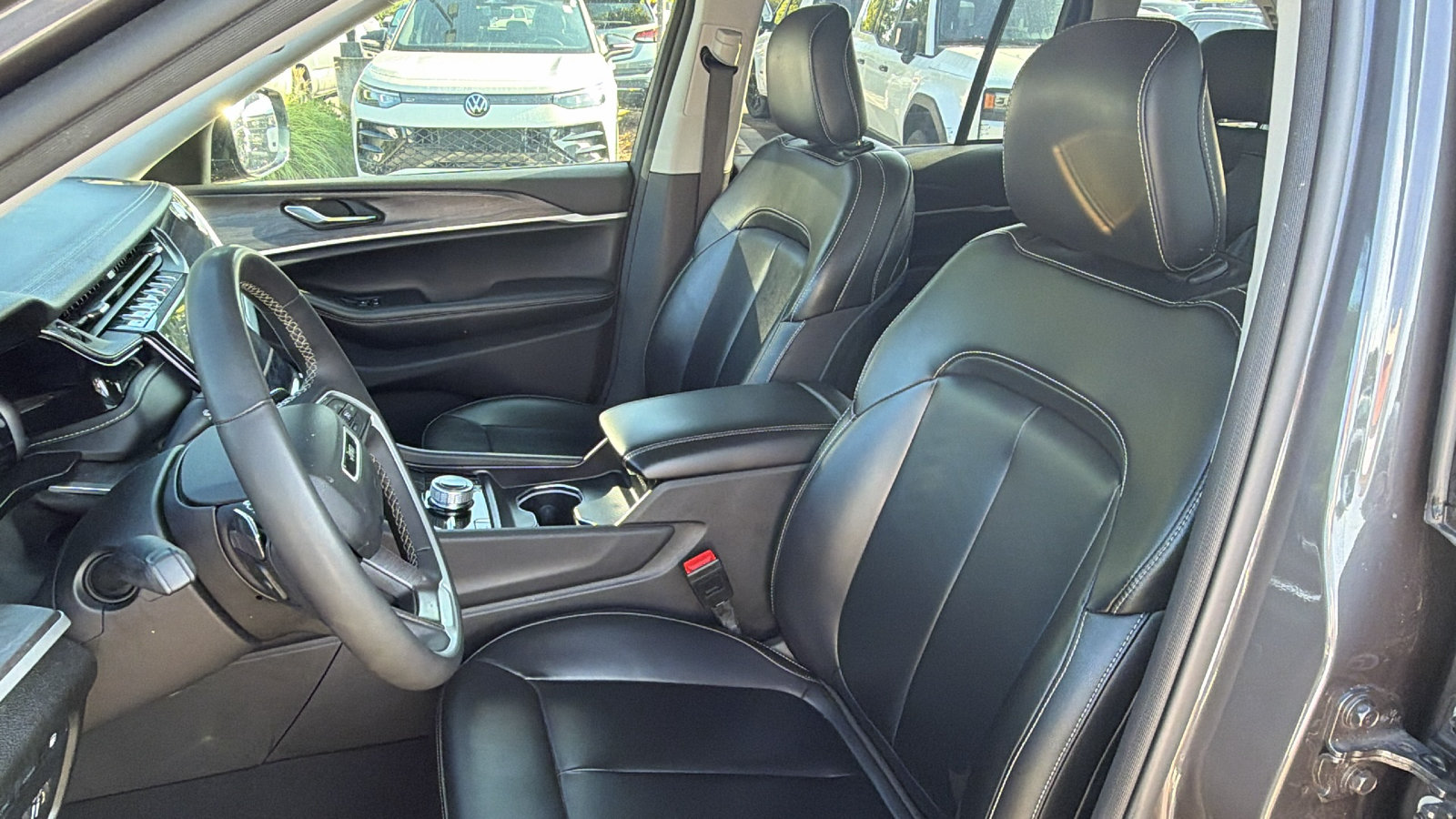 Used 2024 Jeep Grand Cherokee Limited 4xe AWD/4WD image 18