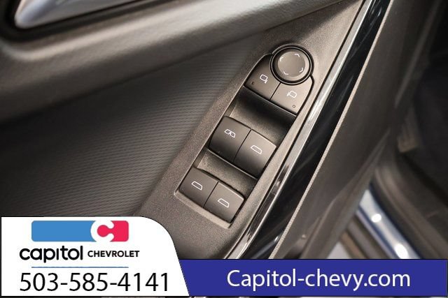 Used 2025 Chevrolet Equinox LT w/ Convenience Package II AWD/4WD image 11