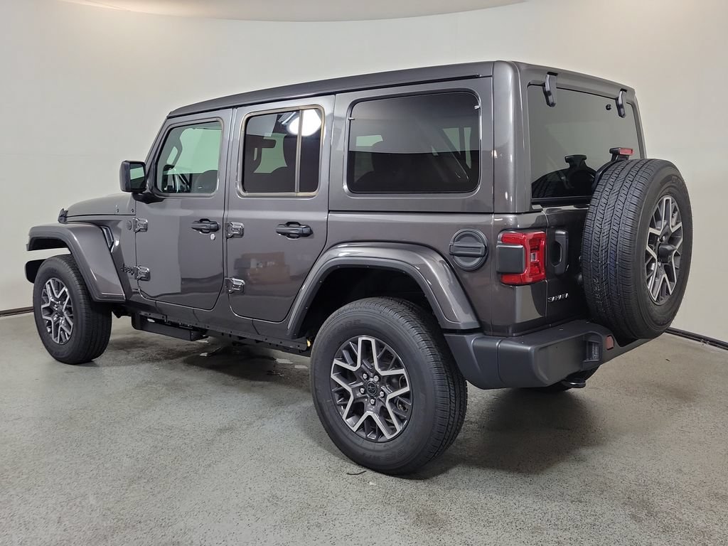 New 2026 Jeep Wrangler Unlimited Sahara w/ Technology Group AWD/4WD image 5