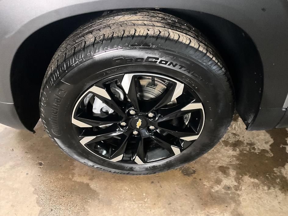 Used 2023 Chevrolet TrailBlazer LT image 28