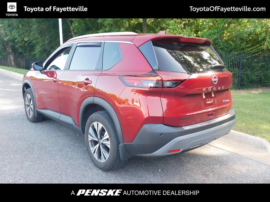 Used 2023 Nissan Rogue SV w/ SV Premium Package AWD/4WD image 3