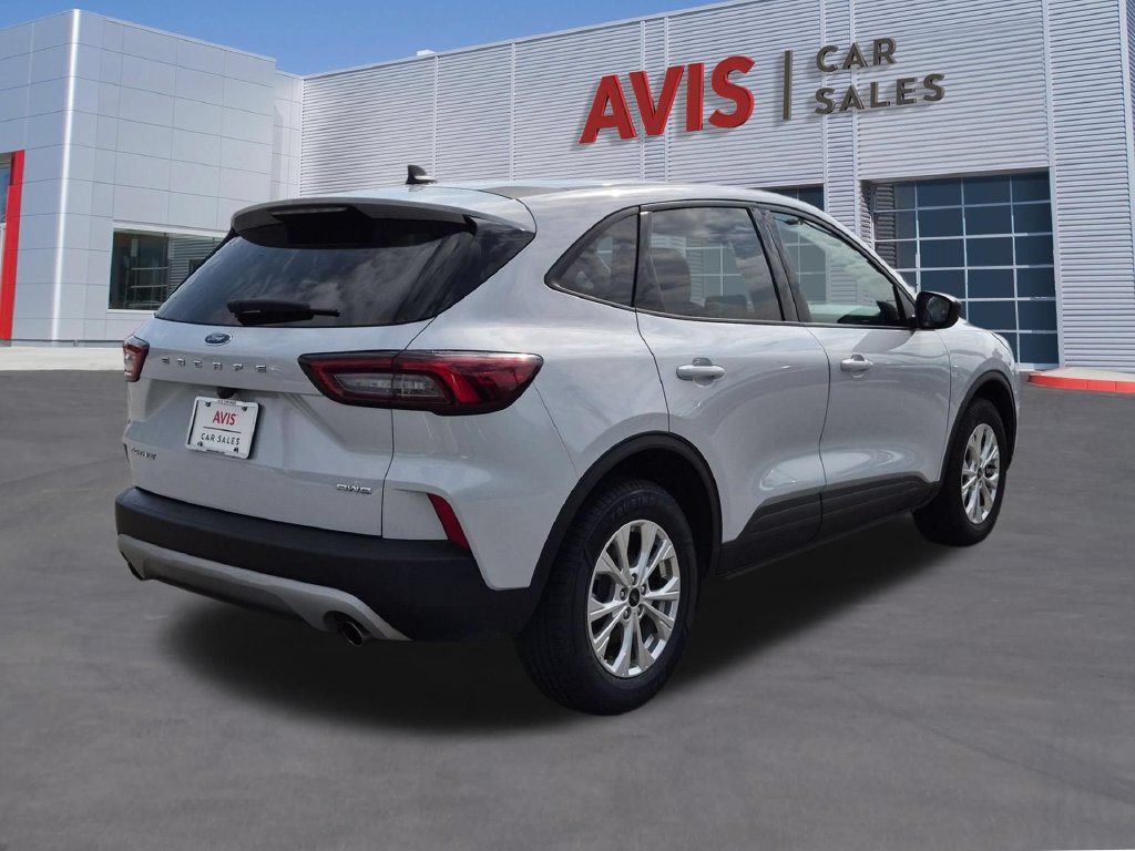 Used 2025 Ford Escape Active AWD/4WD image 6