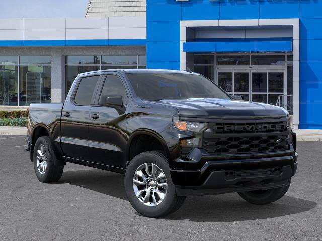 New 2026 Chevrolet Silverado 1500 Custom w/ LPO, Dark Essentials Package RWD image 7