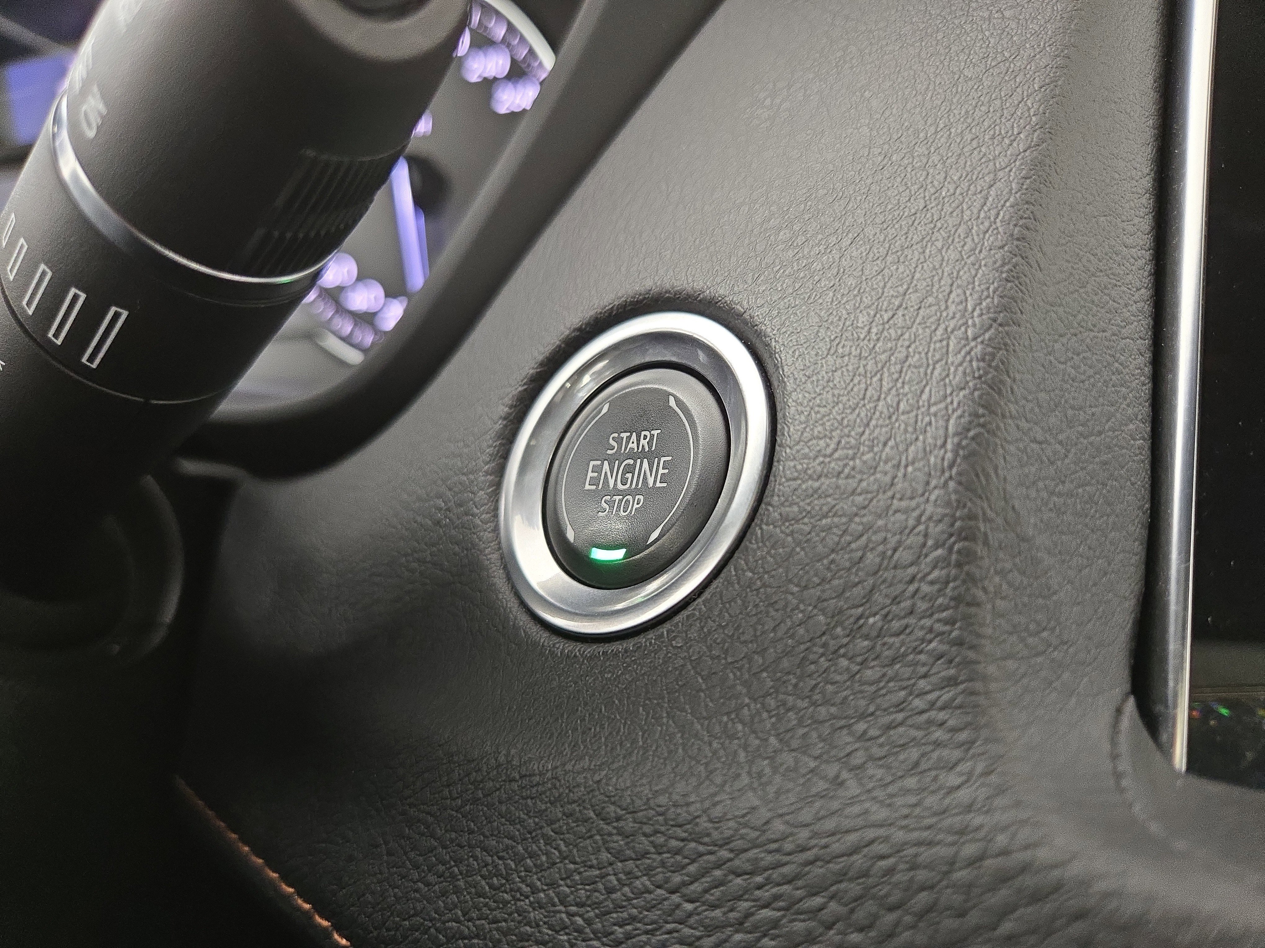 Certified 2020 Cadillac XT4 Sport image 26