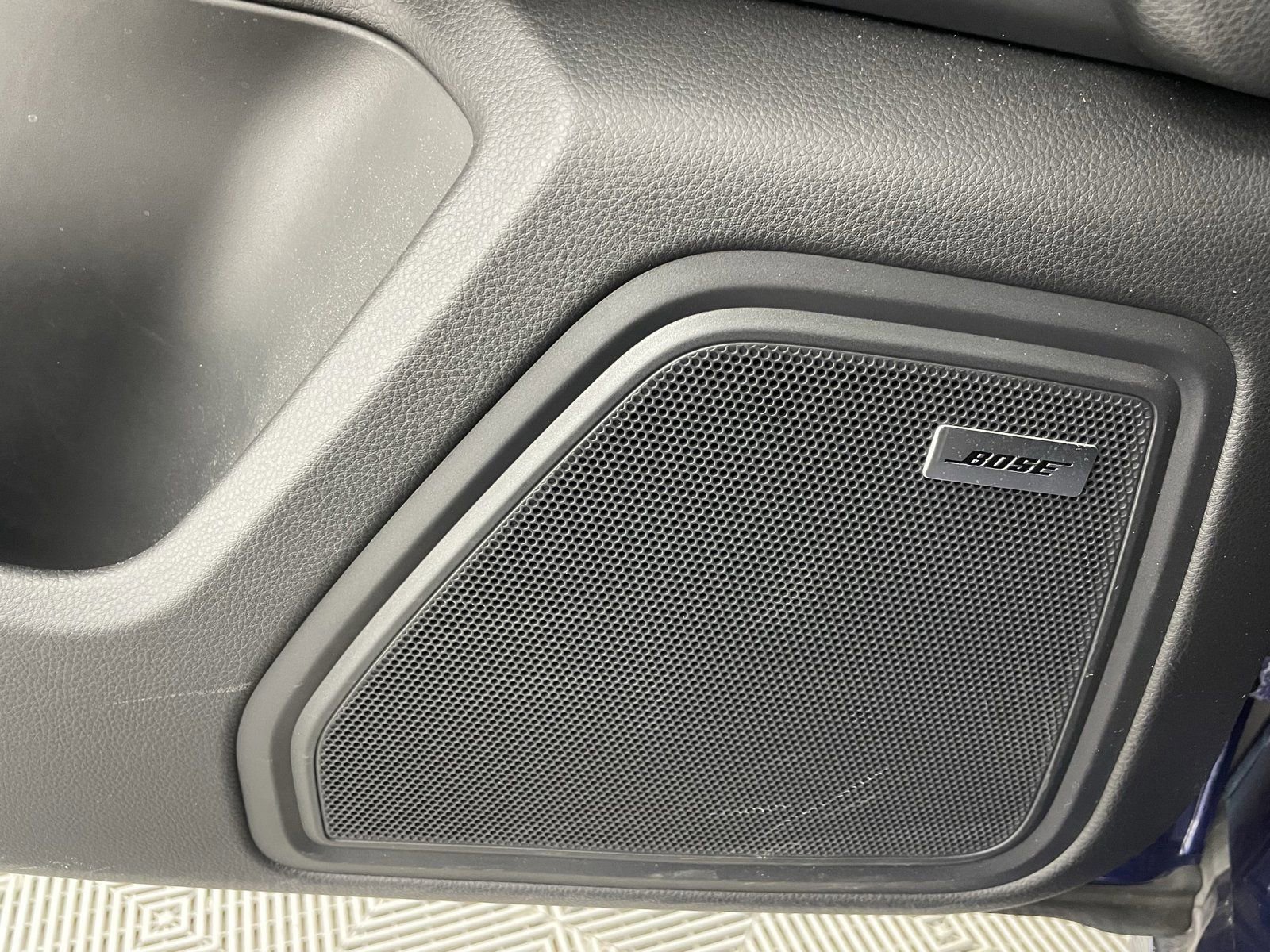 Certified 2023 Porsche Macan GTS image 25