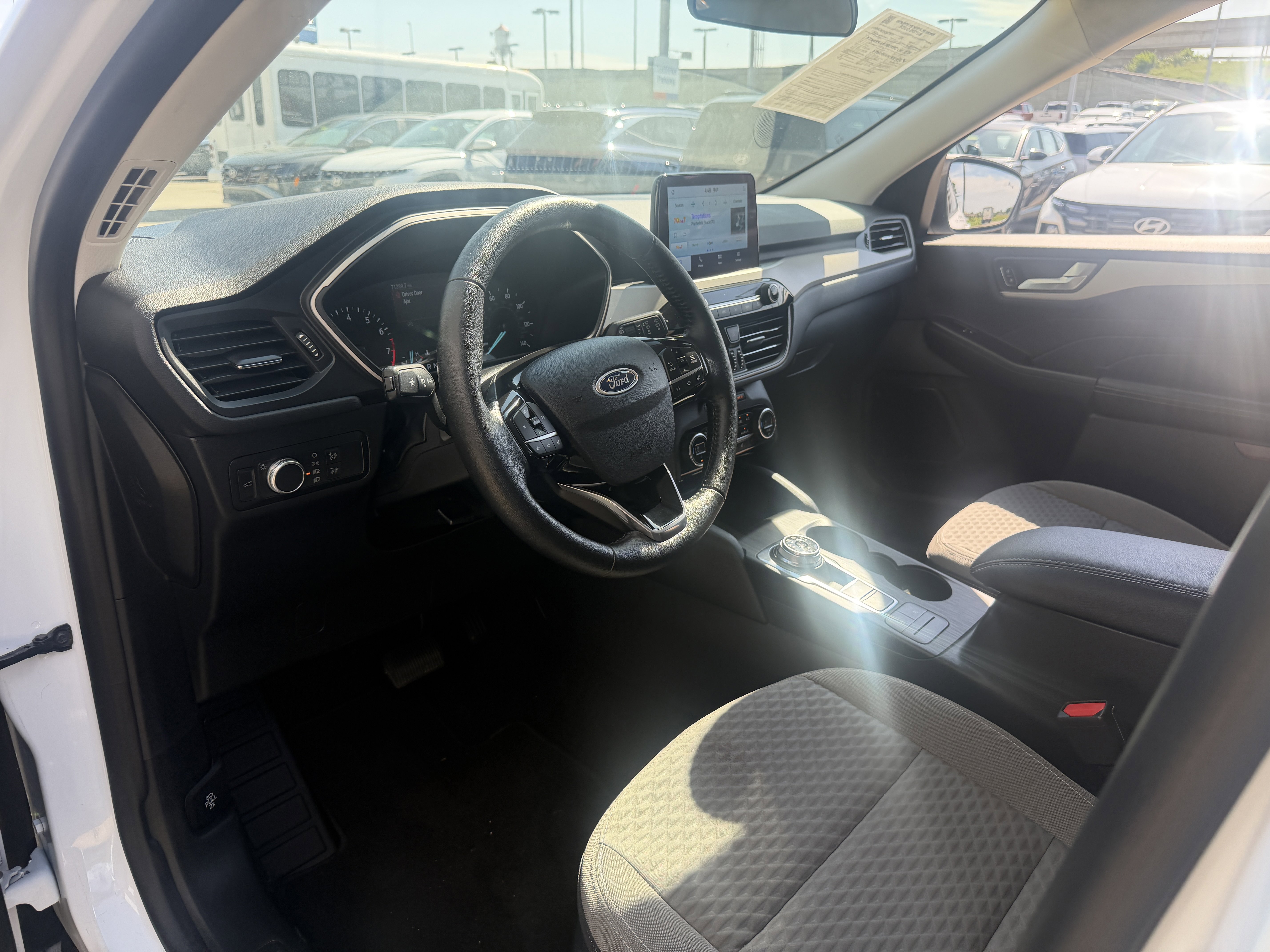 Used 2021 Ford Escape SE w/ Convenience Package AWD/4WD image 27