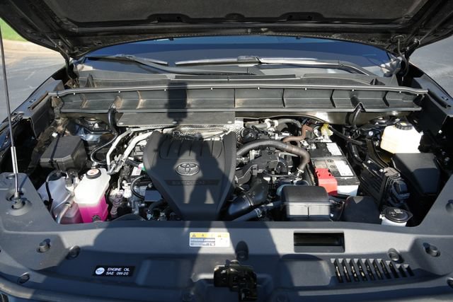 Used 2023 Toyota Highlander XLE FWD image 15