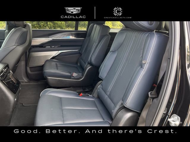 Certified 2025 Cadillac Escalade IQ Luxury 2 w/ LPO, Premium Carpet Package AWD/4WD image 28