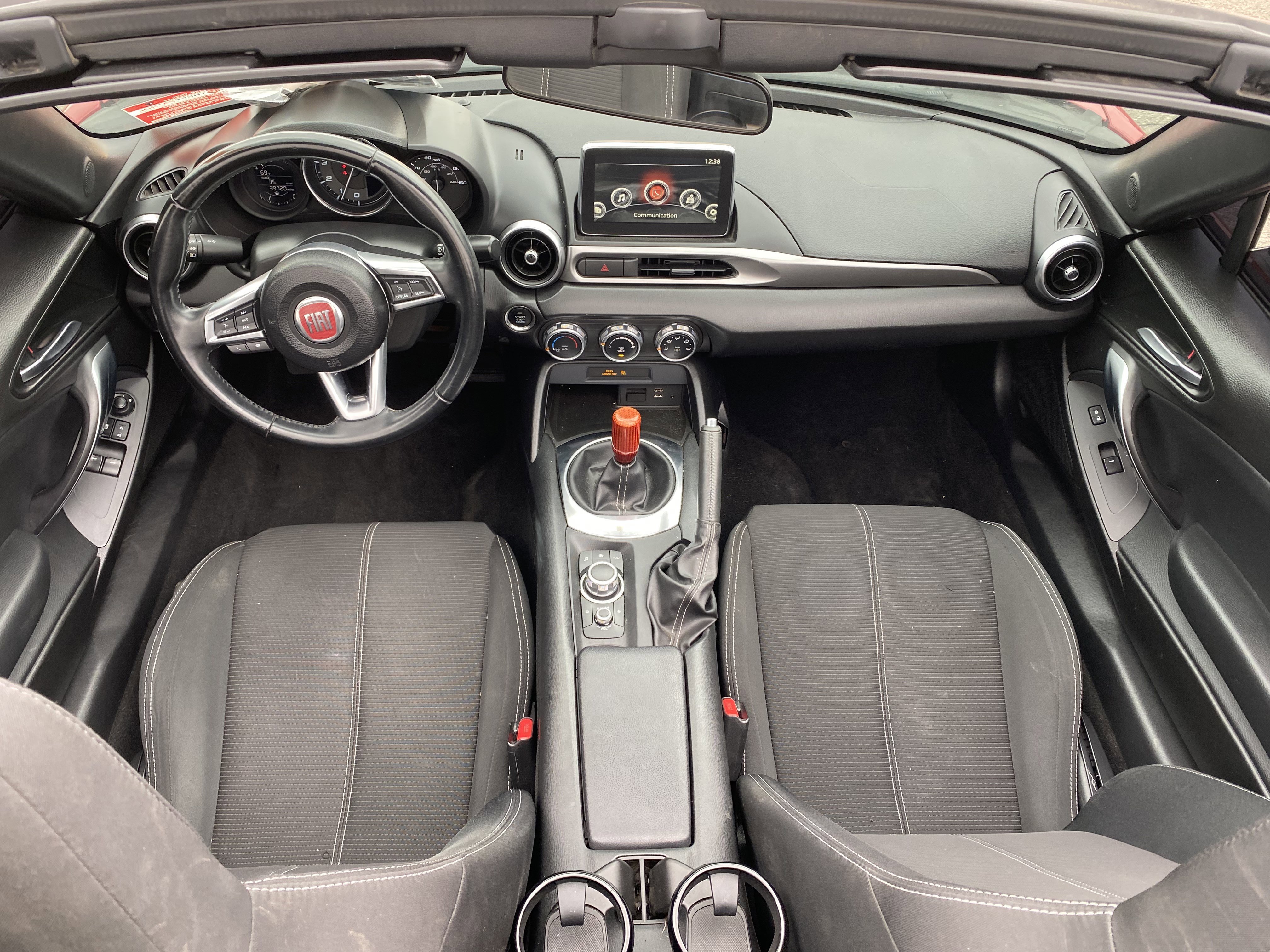 Used 2018 FIAT 124 Spider Classica w/ Technology & Siriusxm Group image 20