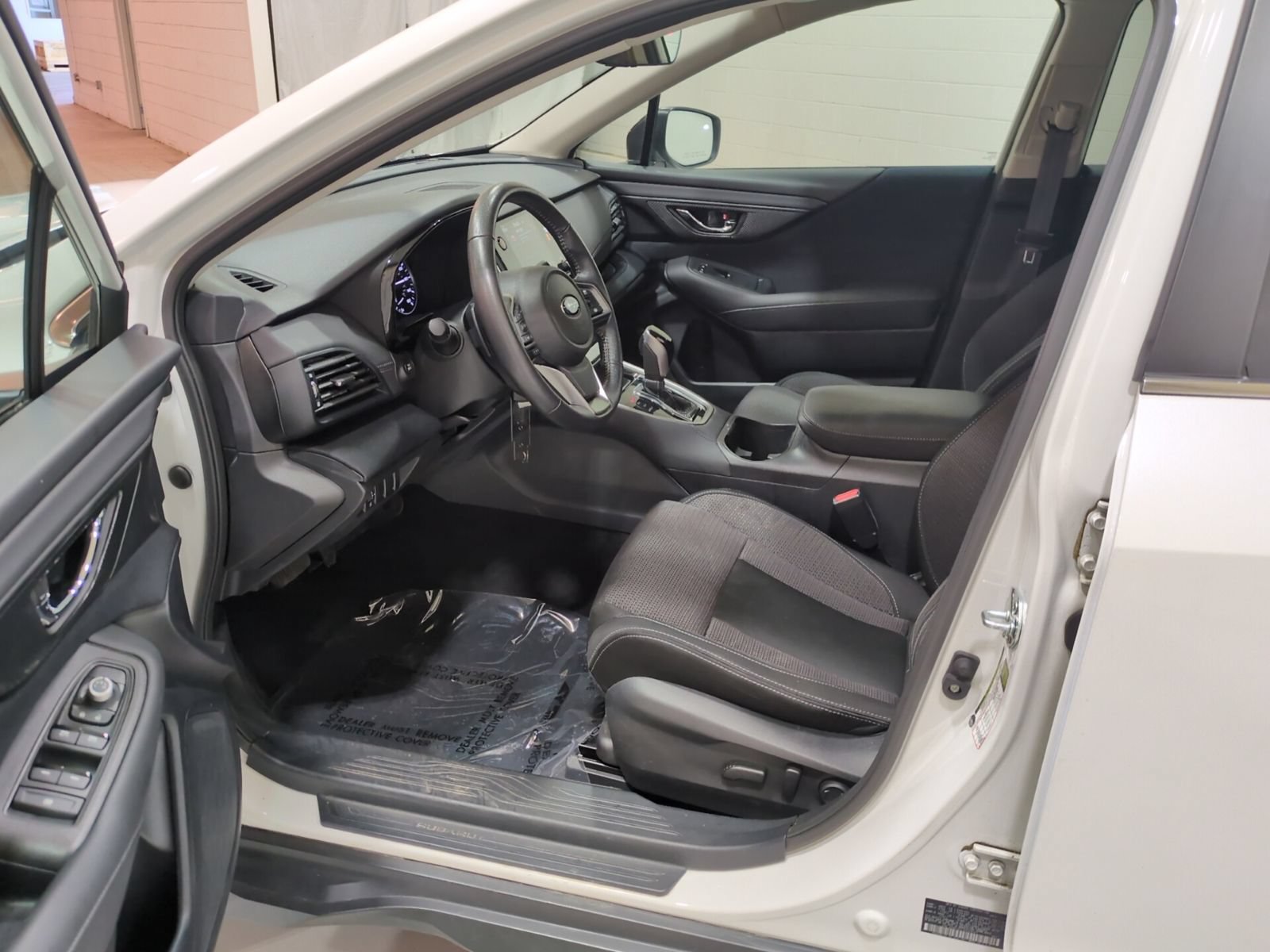 Certified 2024 Subaru Outback Premium AWD/4WD image 16