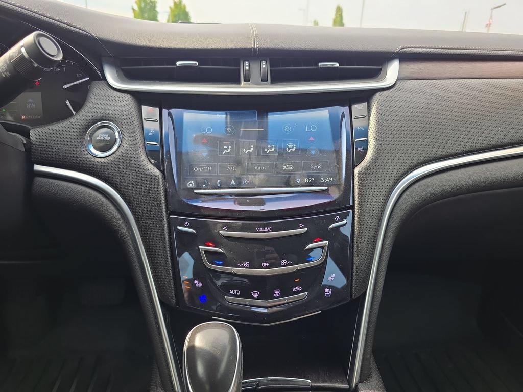 Used 2019 Cadillac XTS Luxury FWD image 27