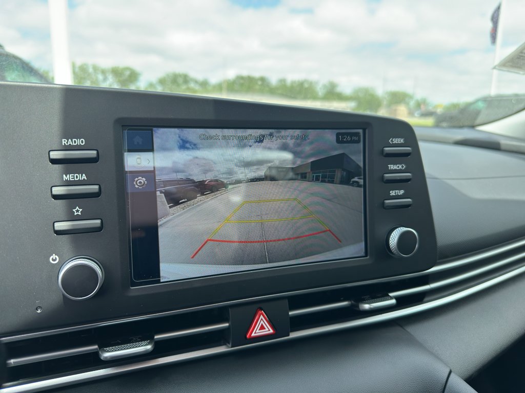 New 2026 Hyundai Elantra SE FWD image 19