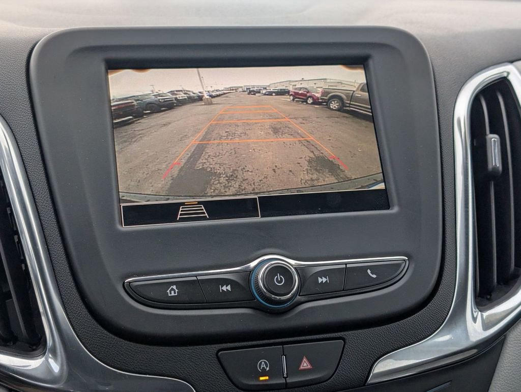 Used 2024 Chevrolet Equinox LS image 3