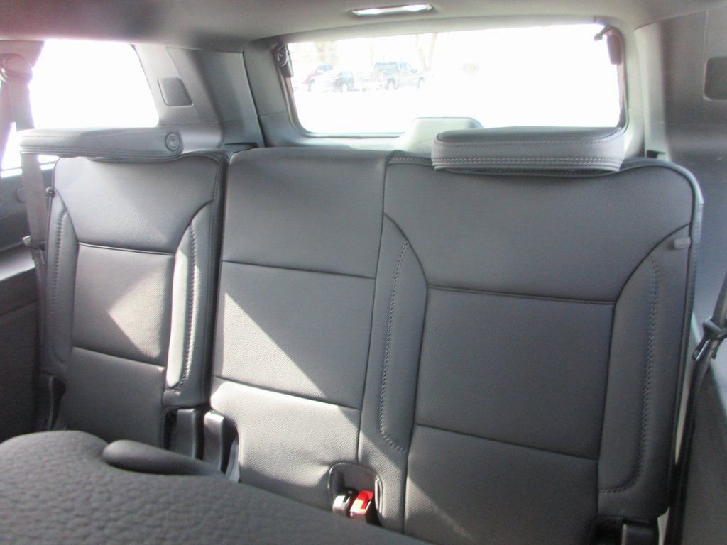 New 2026 GMC Yukon XL Denali w/ Denali Reserve Package image 15