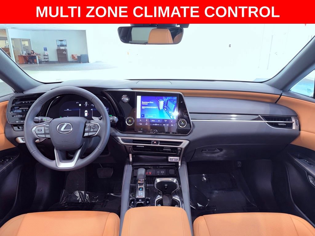 Used 2025 Lexus RX 350 FWD w/ Technology Package image 9