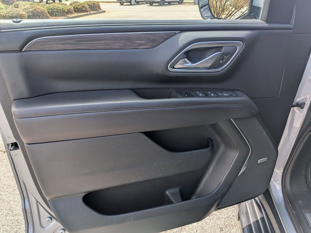 Used 2024 Chevrolet Tahoe LT image 10