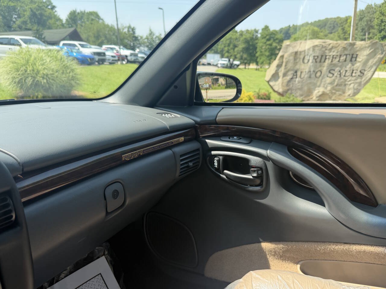 Used 1995 Chevrolet Monte Carlo Z34 FWD image 24
