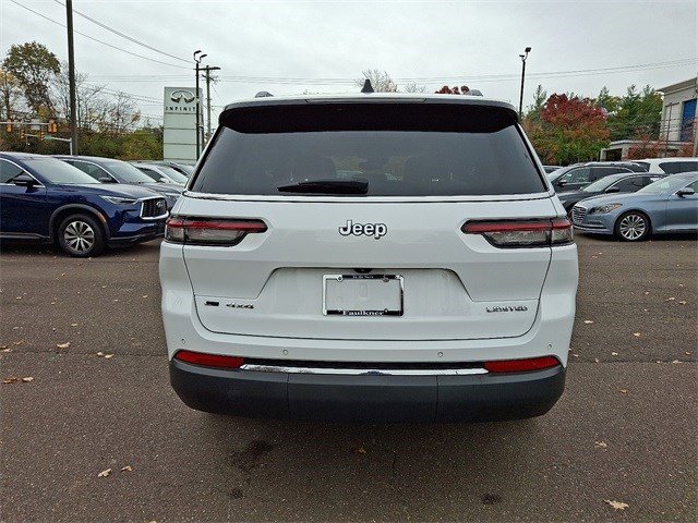 Used 2022 Jeep Grand Cherokee L Limited image 5