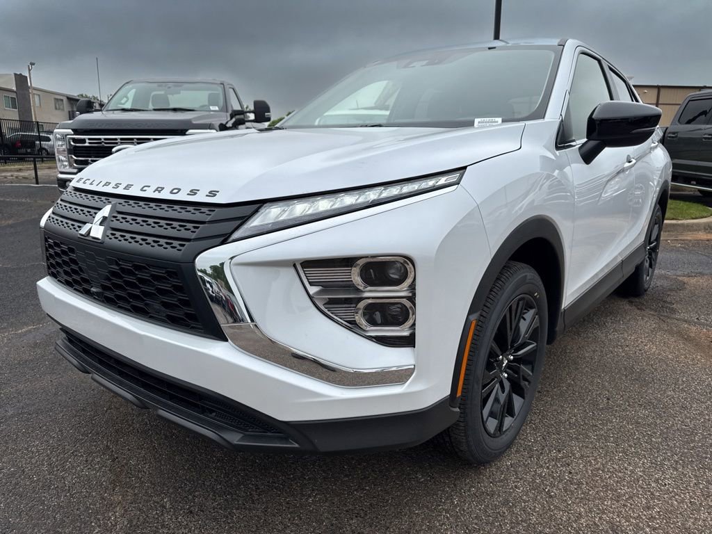New 2026 Mitsubishi Eclipse Cross LE AWD/4WD image 3