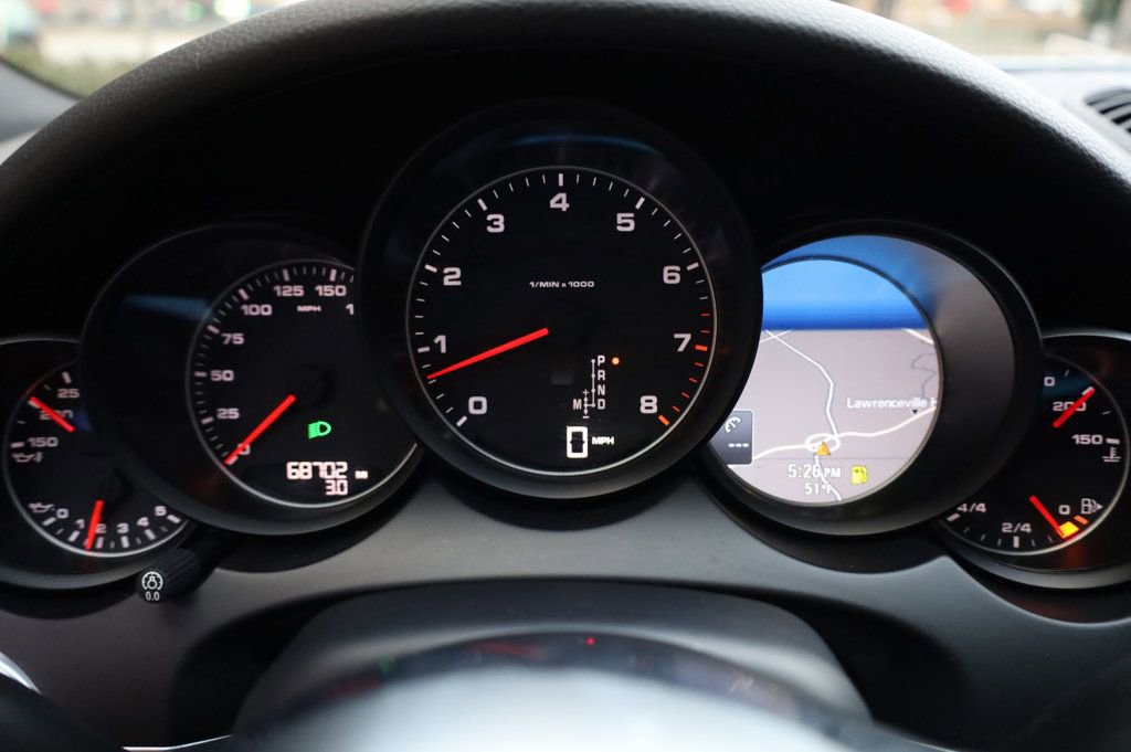 Used 2016 Porsche Cayenne image 41