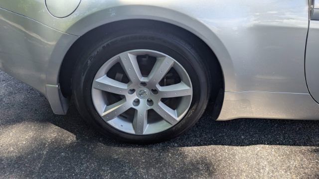 Used 2003 Nissan 350Z Touring RWD image 12