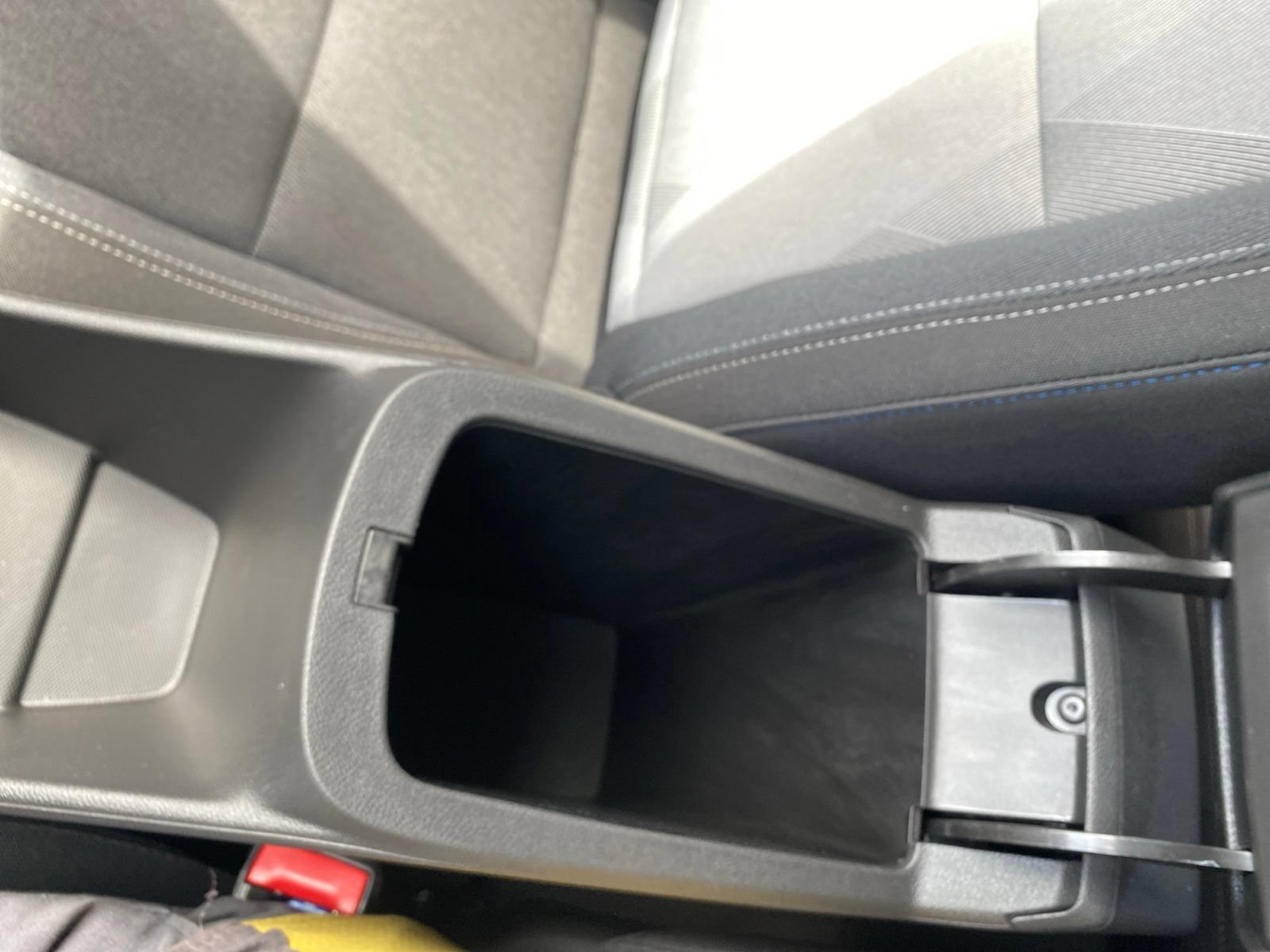 New 2026 Chevrolet Trax LS w/ LS Convenience Package FWD image 29