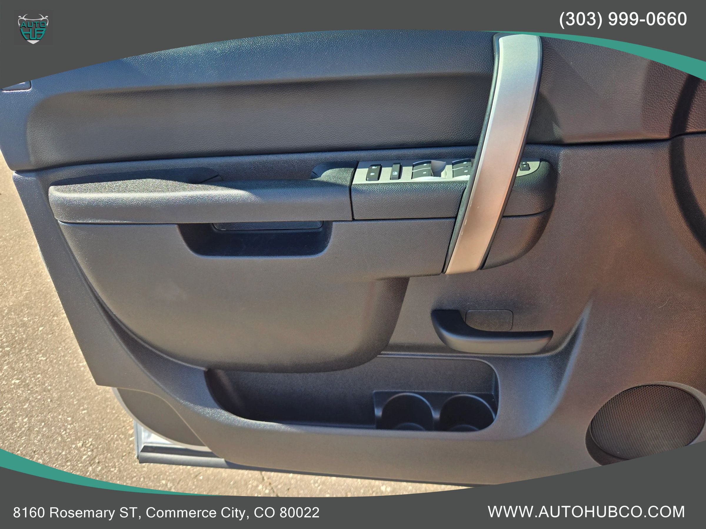 Used 2010 Chevrolet Silverado 2500 LT w/ Interior Plus Package AWD/4WD image 20