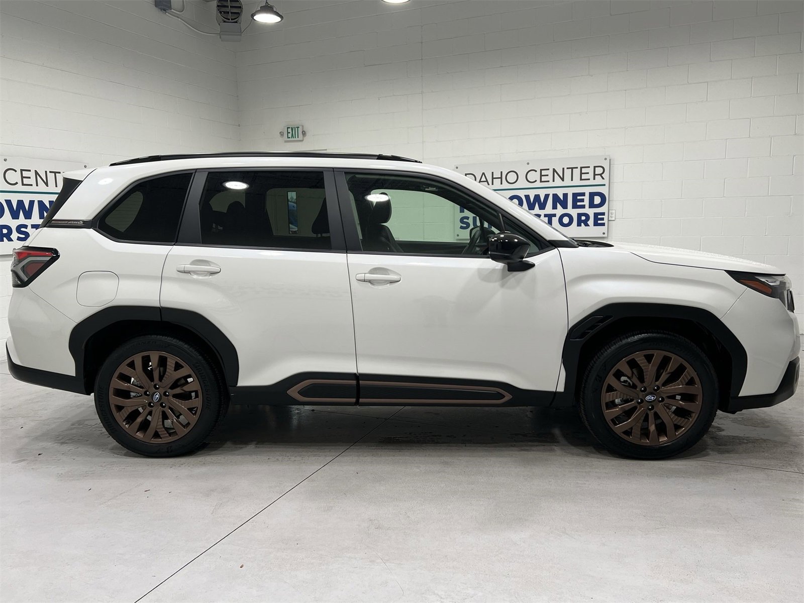 Certified 2025 Subaru Forester Sport image 9