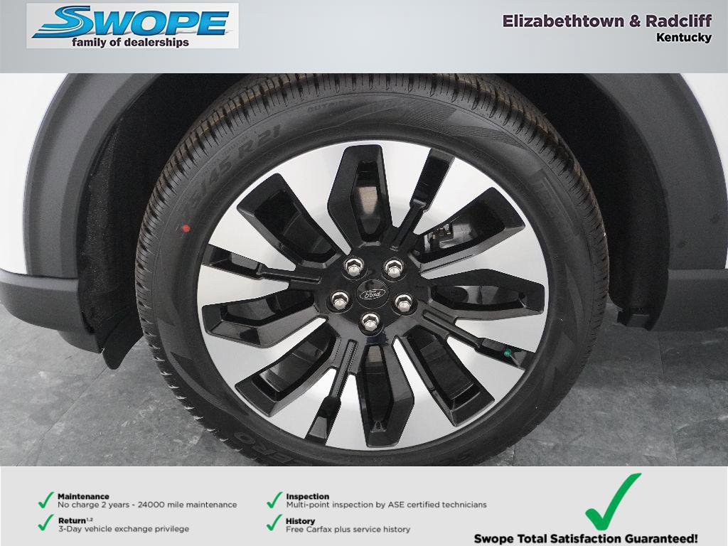 New 2026 Ford Explorer Platinum image 36