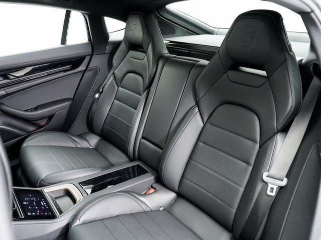Certified 2025 Porsche Panamera 4 AWD/4WD image 26