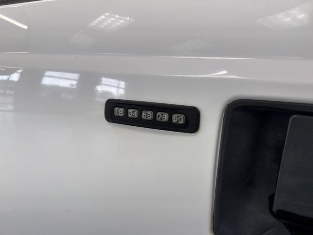 Used 2005 Ford F250 XLT AWD/4WD image 18