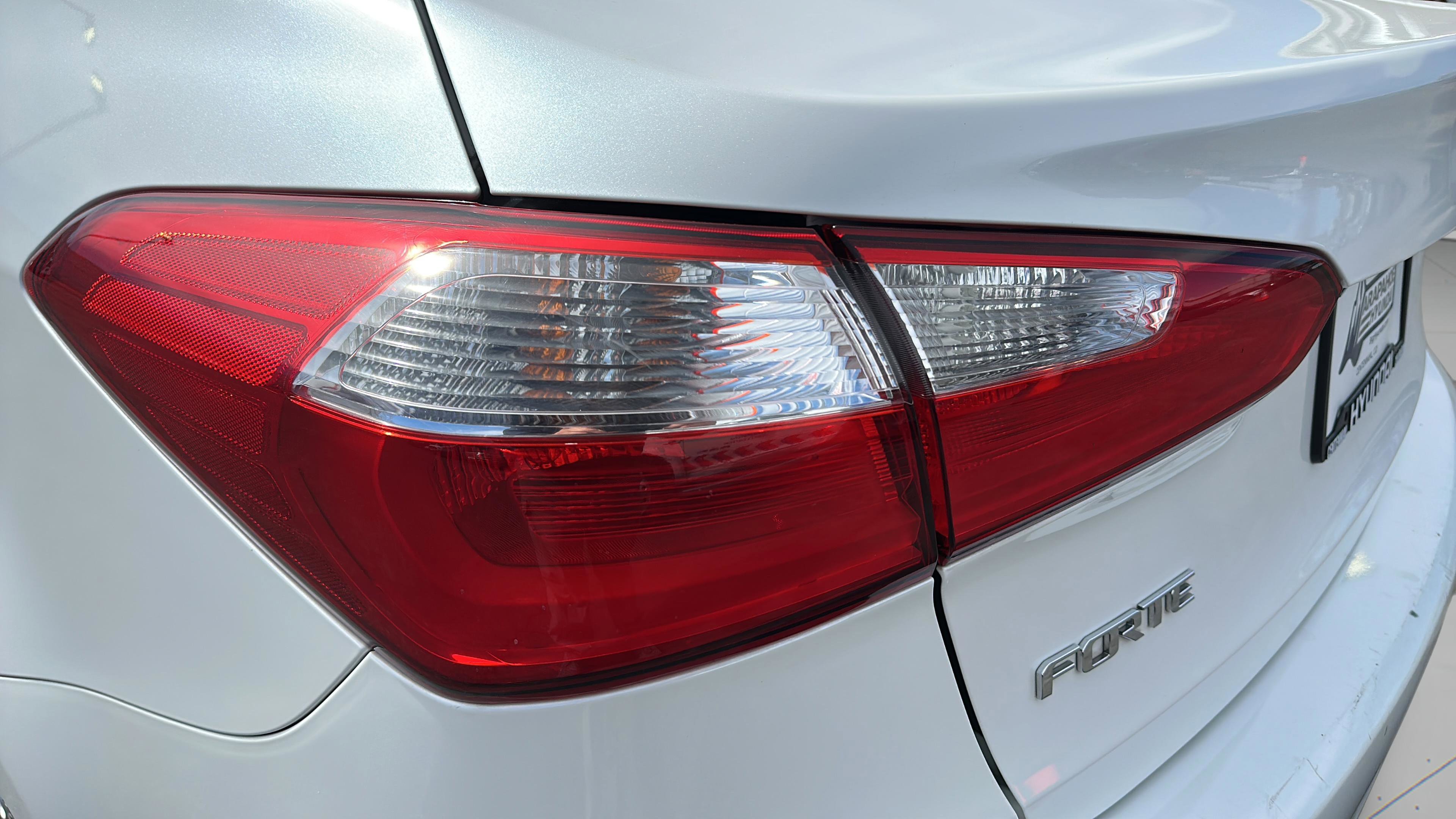 Used 2016 Kia Forte LX w/ LX Popular Plus Package image 34