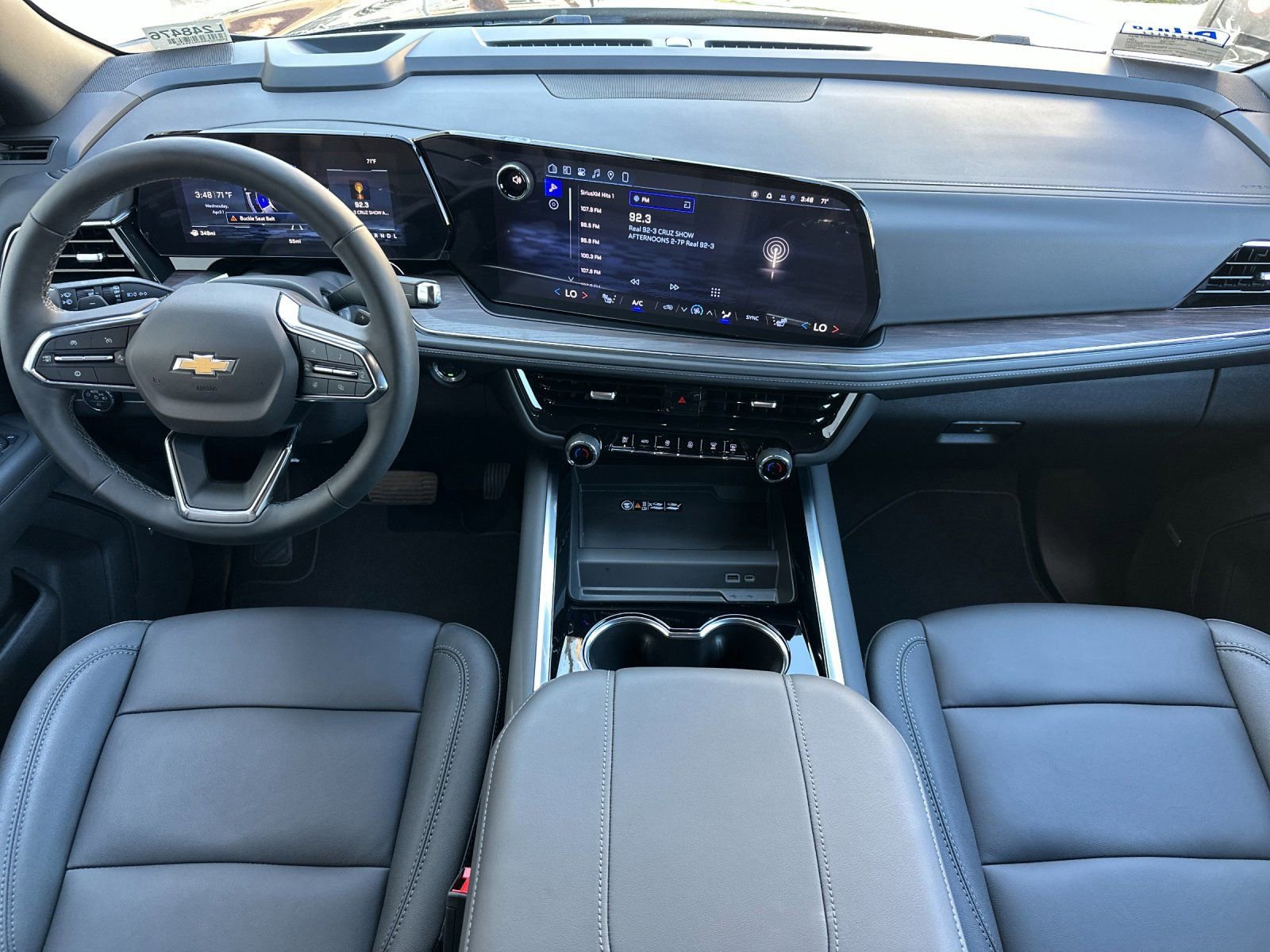Used 2026 Chevrolet Suburban LT w/ Comfort Package RWD image 15