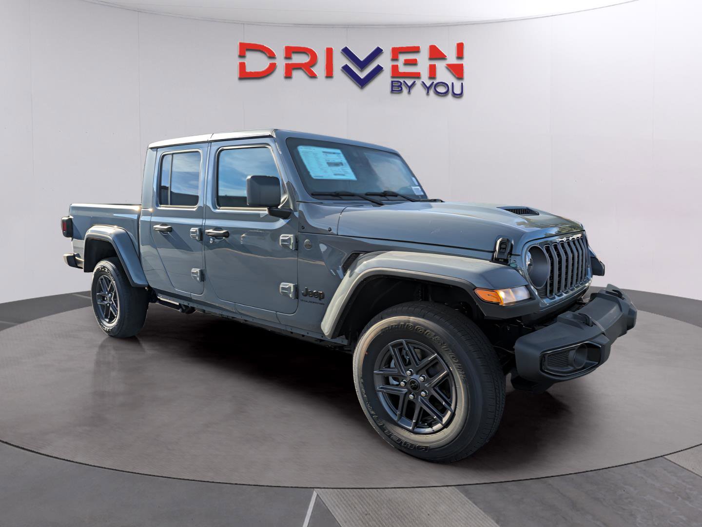New 2025 Jeep Gladiator Sport image 13