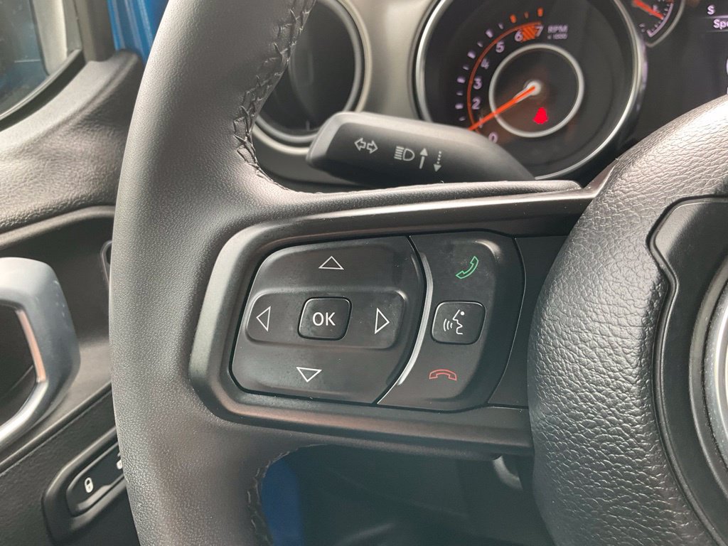 Used 2023 Jeep Wrangler Sport AWD/4WD image 6