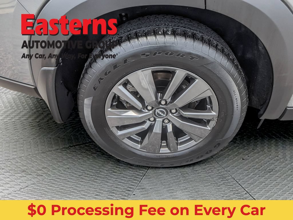 Used 2022 Nissan Pathfinder SV AWD/4WD image 12