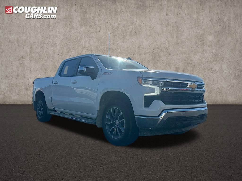 New 2025 Chevrolet Silverado 1500 LT