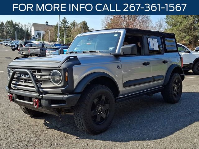 Used 2021 Ford Bronco Black Diamond image 3