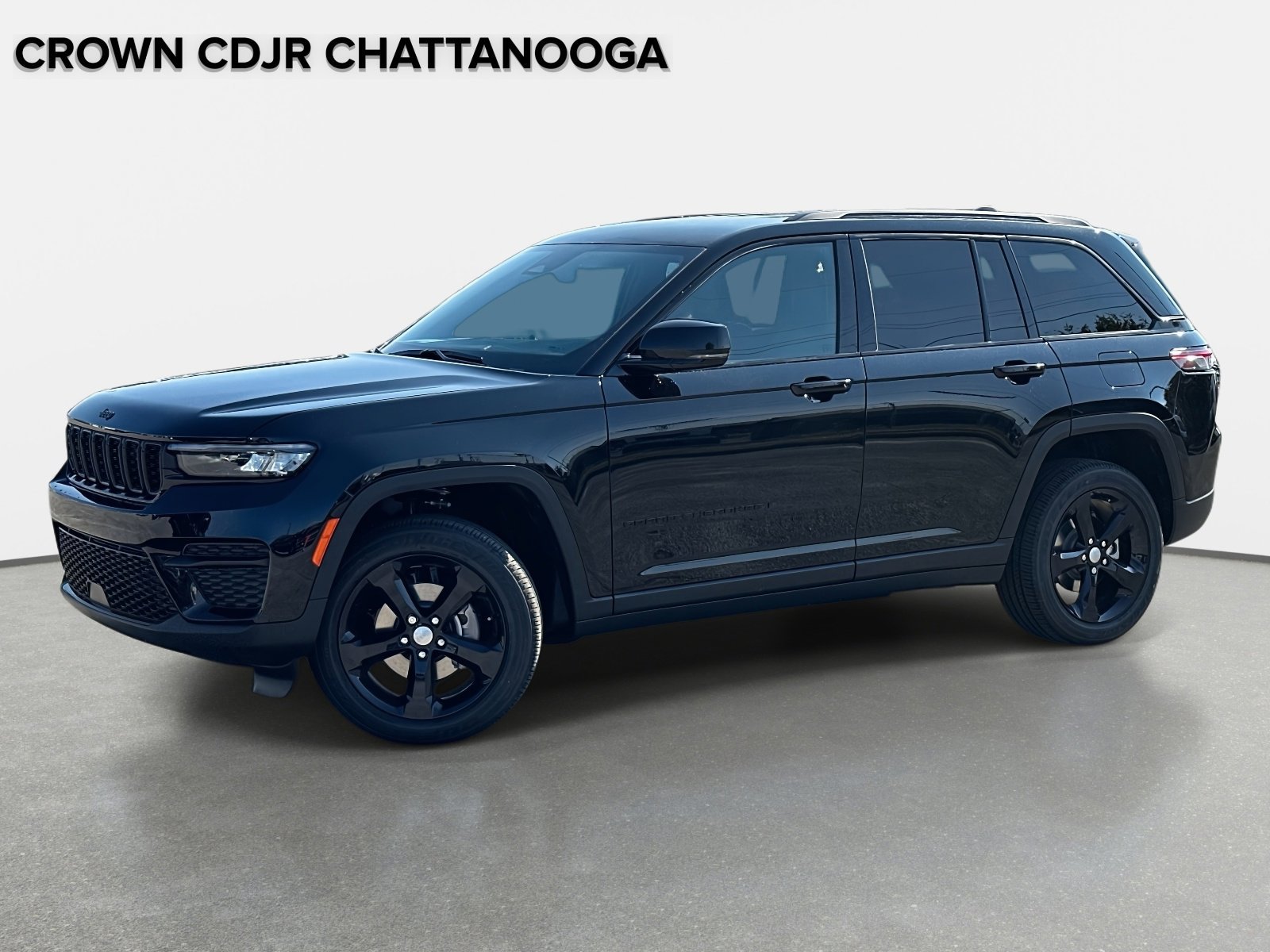 New 2025 Jeep Grand Cherokee Altitude AWD/4WD image 1
