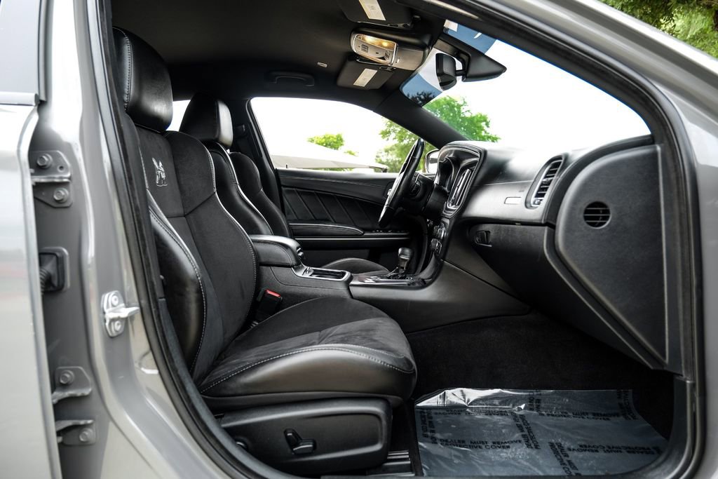 Used 2019 Dodge Charger Scat Pack w/ Plus Group RWD image 36