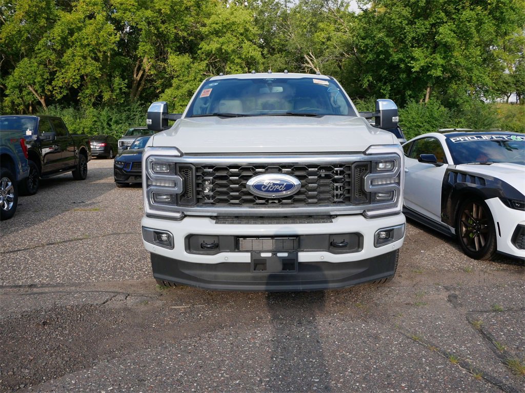 Used 2025 Ford F350 XL image 3