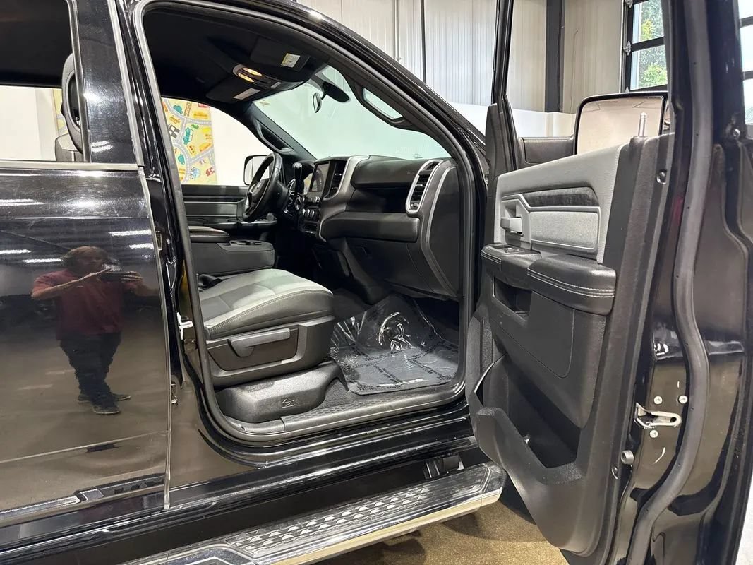 Used 2022 RAM 2500 Big Horn AWD/4WD image 74